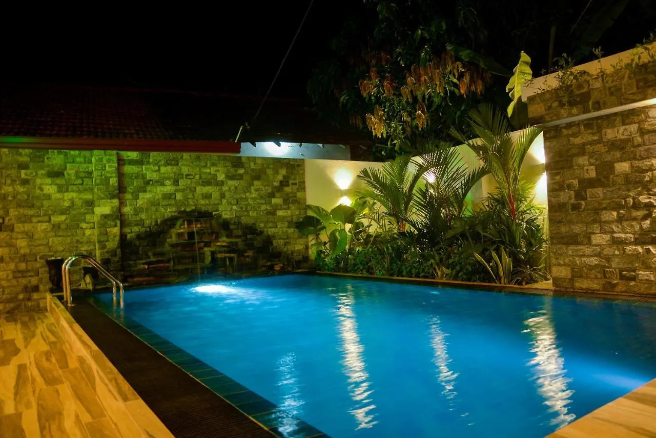 ホテル Negombo New Queen'S Palace